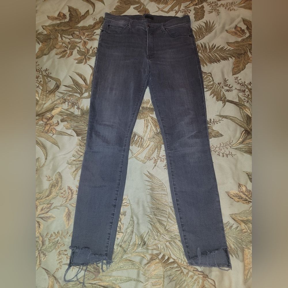 Mother "the stunner" ankle fray skinny jean - Picture 14 of 16